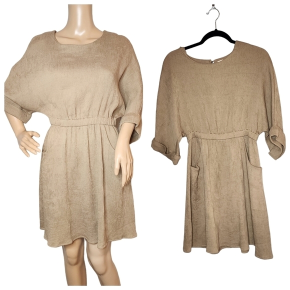 Flawless tan dress with pockets. Stretch waist. 3/4 sleeve. Crinkle fabric. M - Picture 1 of 15
